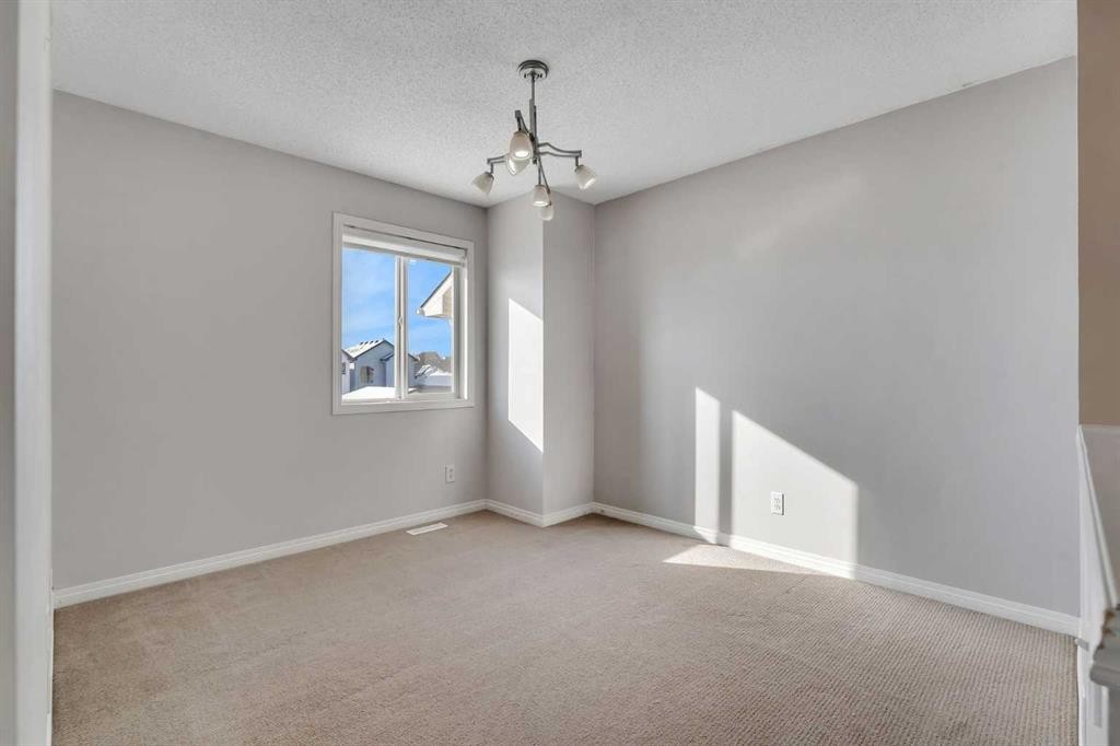440 Prestwick Circle Se, Calgary, AB - Indoor Photo Showing Other Room