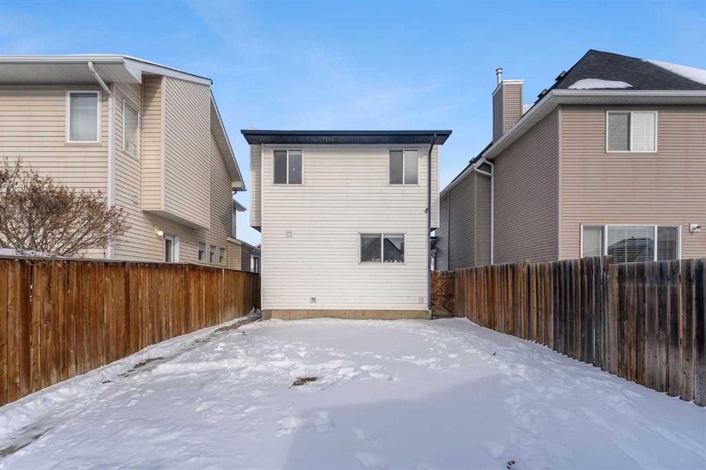440 Prestwick Circle Se, Calgary, AB - Outdoor With Exterior