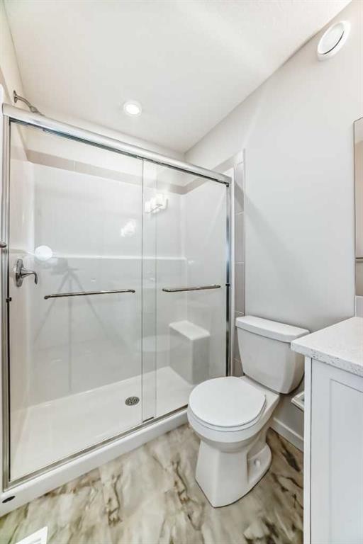 138 Lanark Gate Se, Airdrie, AB - Indoor Photo Showing Bathroom