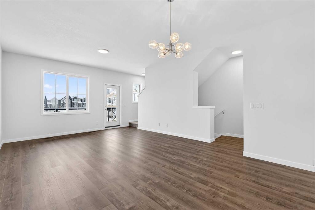 120-1750 Rangeview Drive Se, Calgary, AB - Indoor