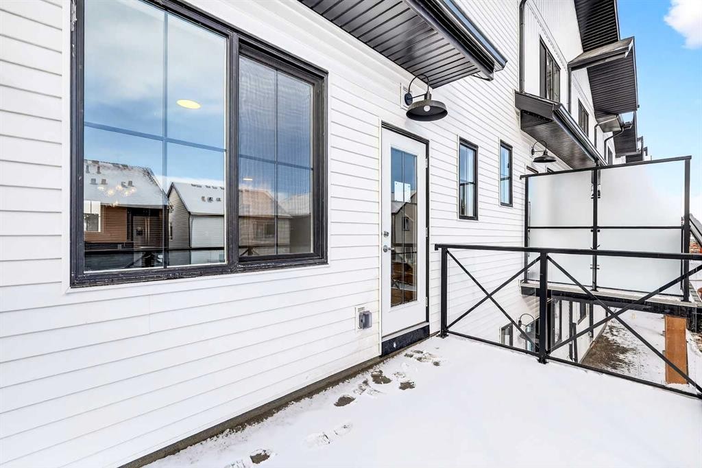 117-1750 Rangeview Drive Se, Calgary, AB - Outdoor With Exterior