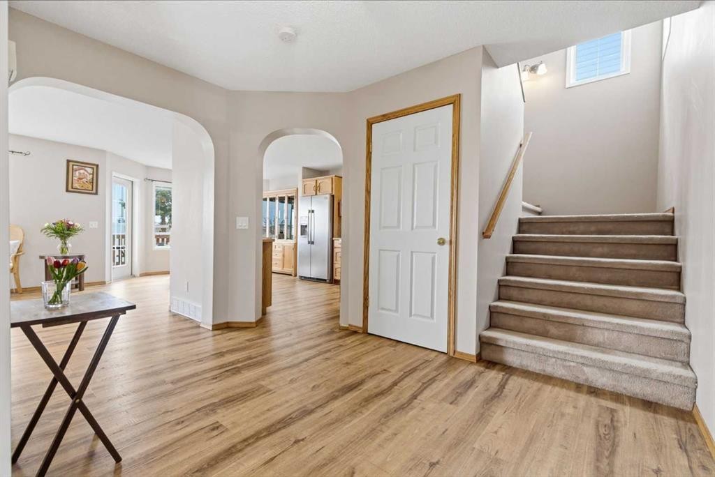 105 Douglas Ridge Circle Se, Calgary, AB - Indoor Photo Showing Other Room