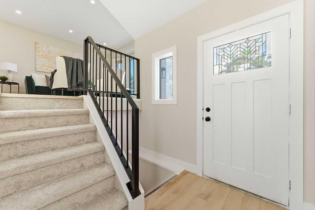 129 Coventry Place Ne, Calgary, AB - Indoor Photo Showing Other Room