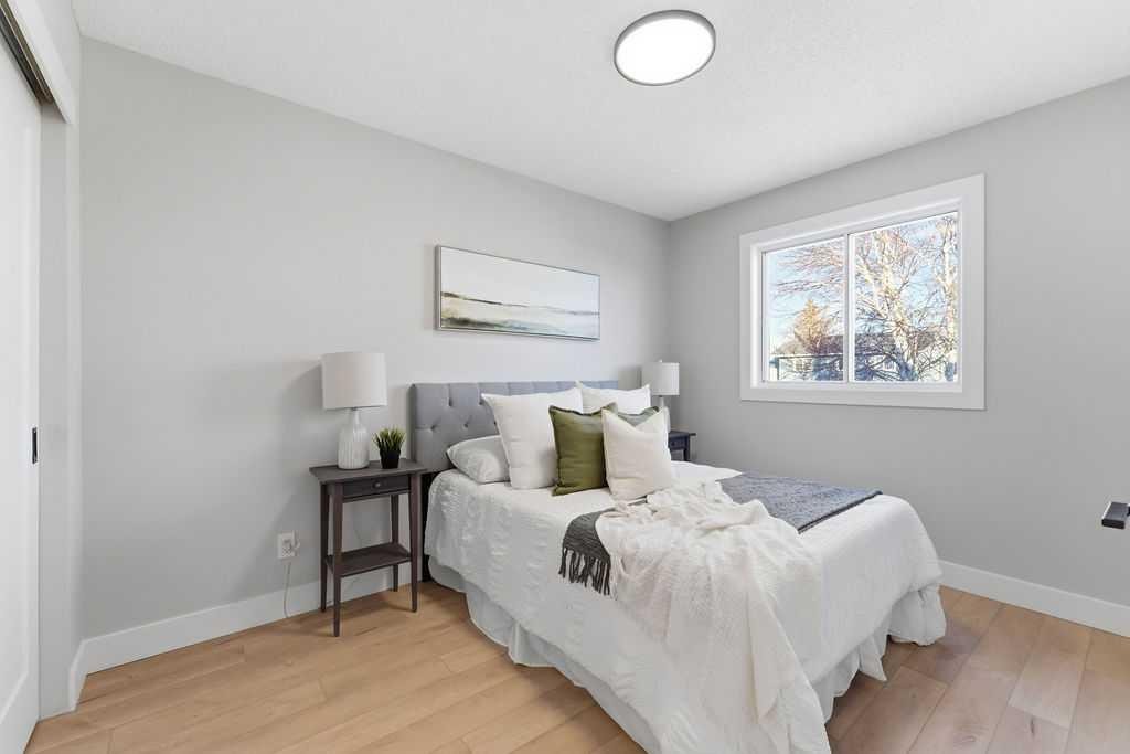 129 Coventry Place Ne, Calgary, AB - Indoor Photo Showing Bedroom