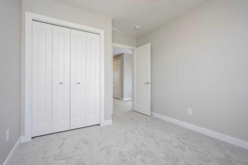 141 Dawson Wharf View, Chestermere, AB - Indoor