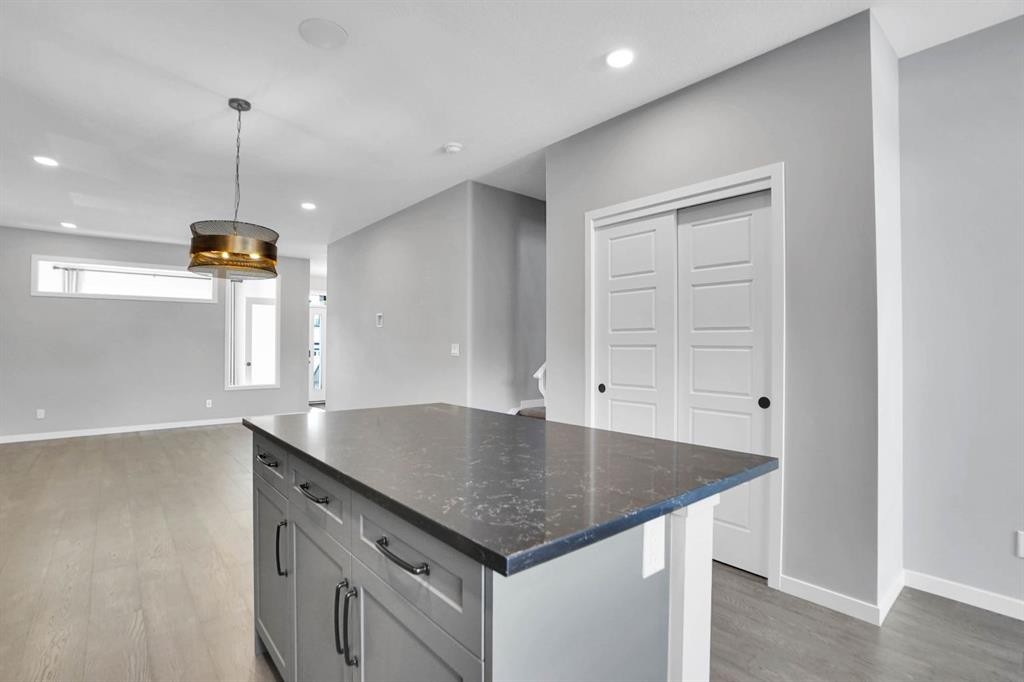 173 Setonstone Green Se, Calgary, AB - Indoor