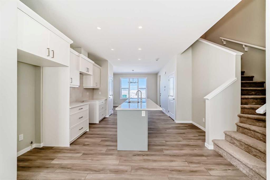 354 Ellen Park, Crossfield, AB - Indoor