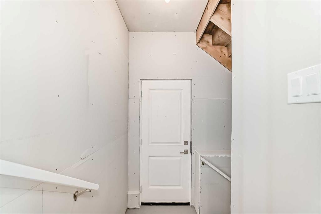 354 Ellen Park, Crossfield, AB - Indoor Photo Showing Other Room