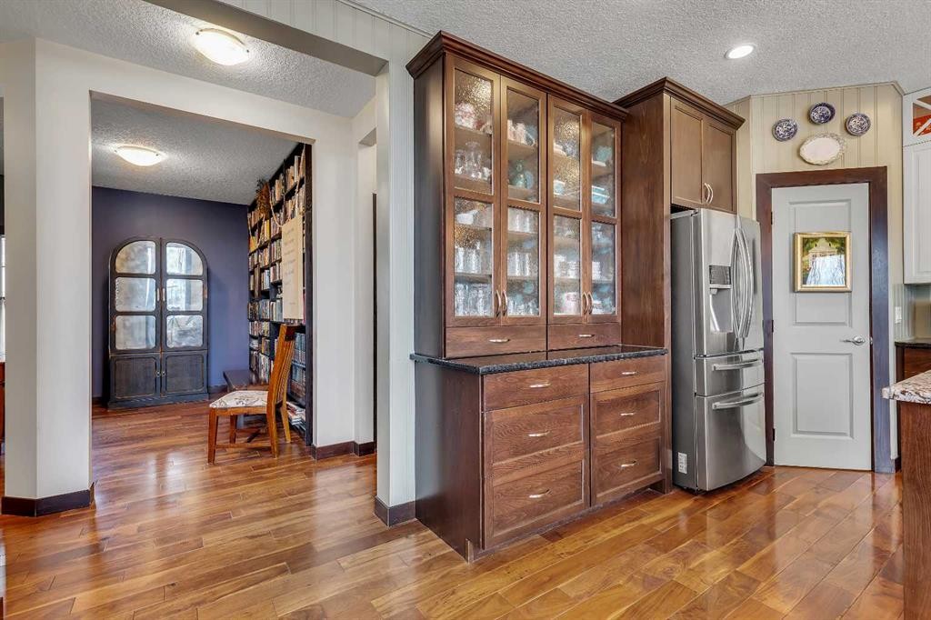 70 Chaparral Valley Square Se, Calgary, AB - Indoor