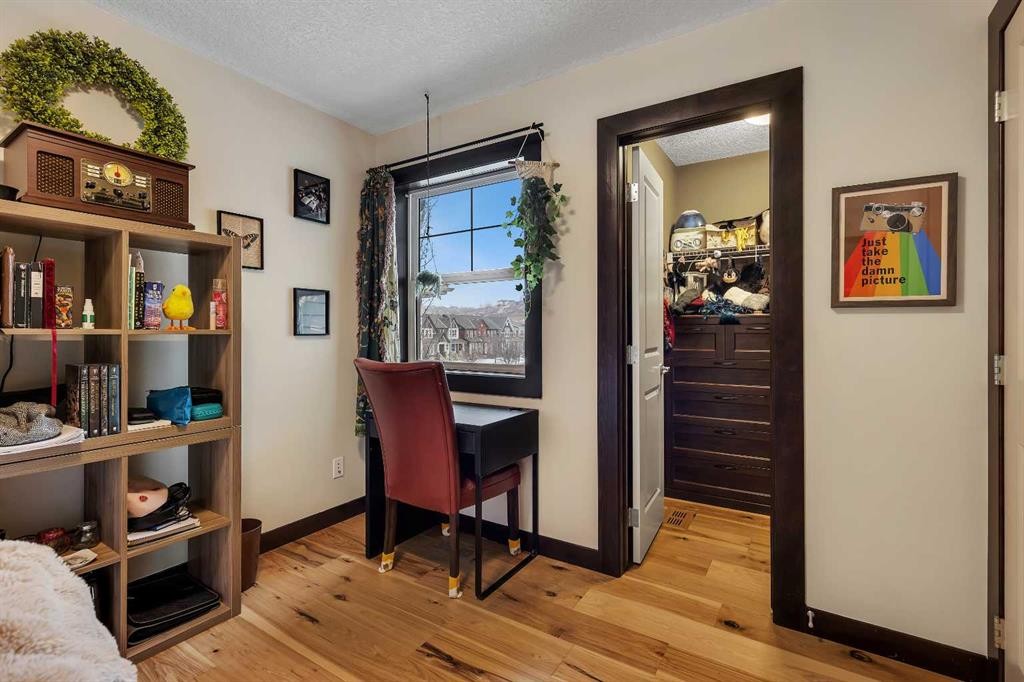 70 Chaparral Valley Square Se, Calgary, AB - Indoor