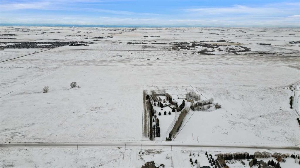 4;25;24;26 Se Range Road 251, Strathmore, AB