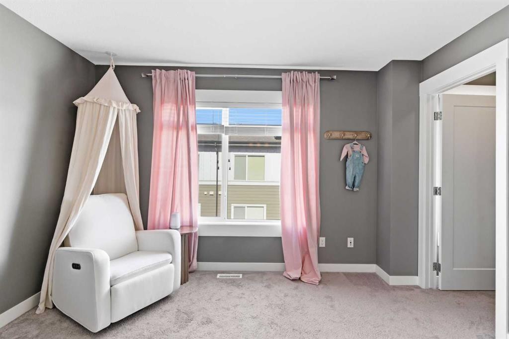 33-111 Rainbow Falls Gate, Chestermere, AB - Indoor