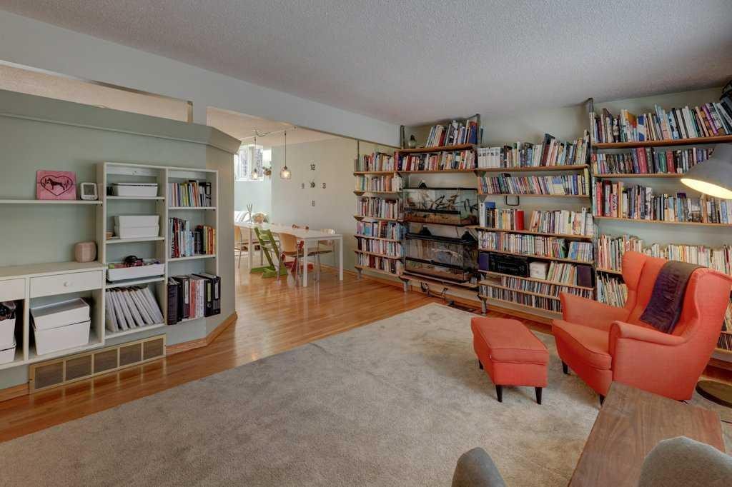 3835 Varsity Drive Nw, Calgary, AB - Indoor