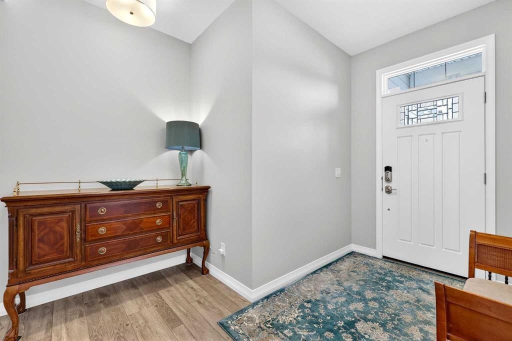 142 Masters Common Se, Calgary, AB - Indoor Photo Showing Other Room