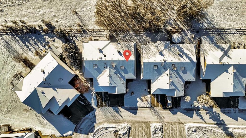 27-925 Imperial Drive, Diamond Valley, AB - Outdoor