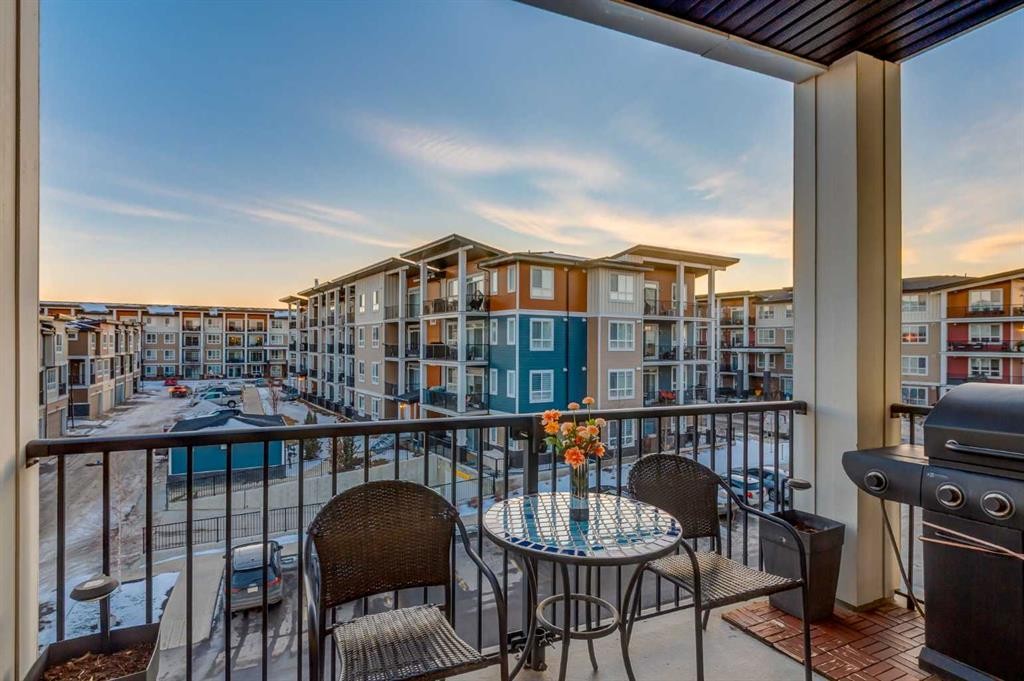 312-10 Walgrove Walk Se, Calgary, AB - Outdoor With Balcony With Exterior