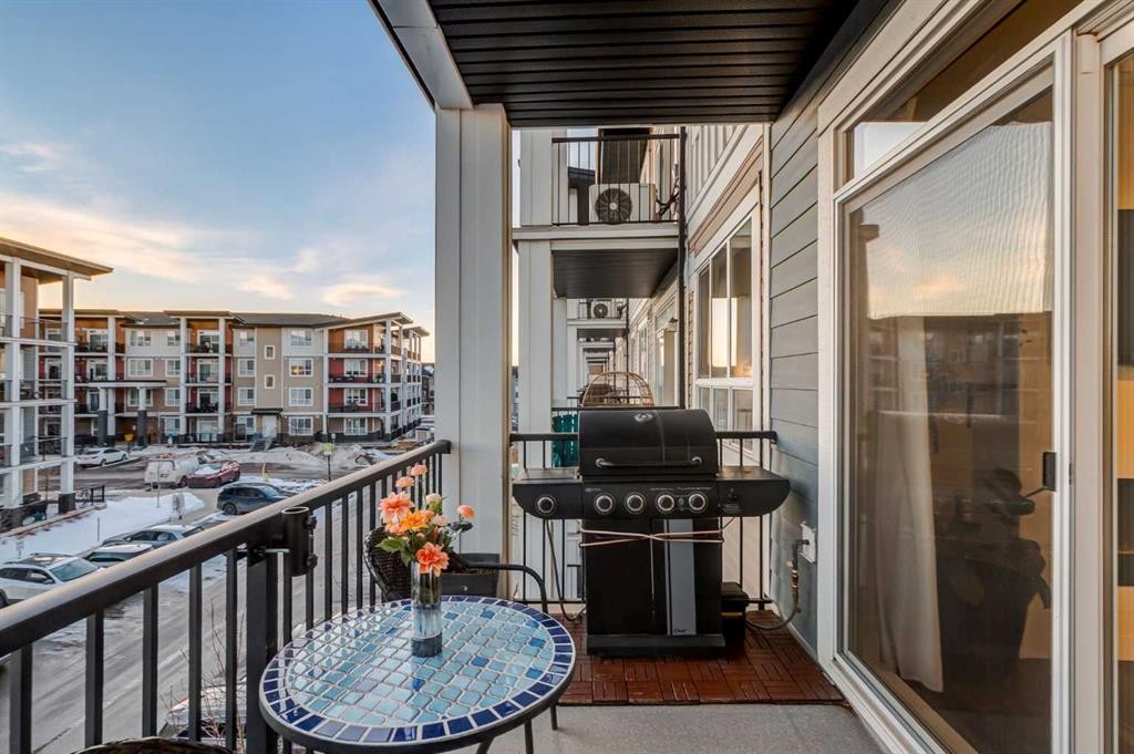 312-10 Walgrove Walk Se, Calgary, AB - Outdoor With Balcony With Exterior