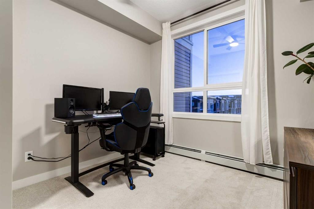 312-10 Walgrove Walk Se, Calgary, AB - Indoor Photo Showing Office