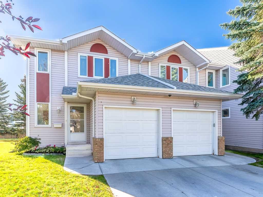 100 Catalina Circle Ne, Calgary, AB - Outdoor With Facade