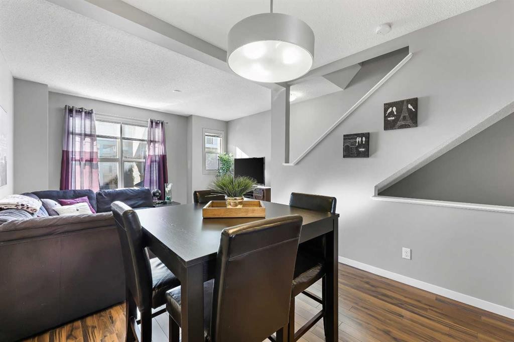 68 New Brighton Point Se, Calgary, AB - Indoor