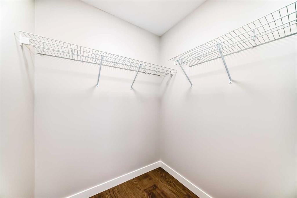 7121-1802 Mahogany Boulevard Se, Calgary, AB - Indoor With Storage