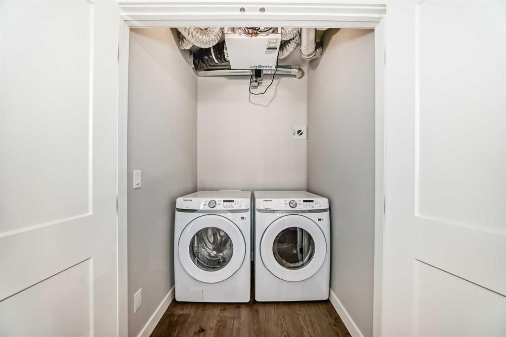 7121-1802 Mahogany Boulevard Se, Calgary, AB - Indoor Photo Showing Laundry Room