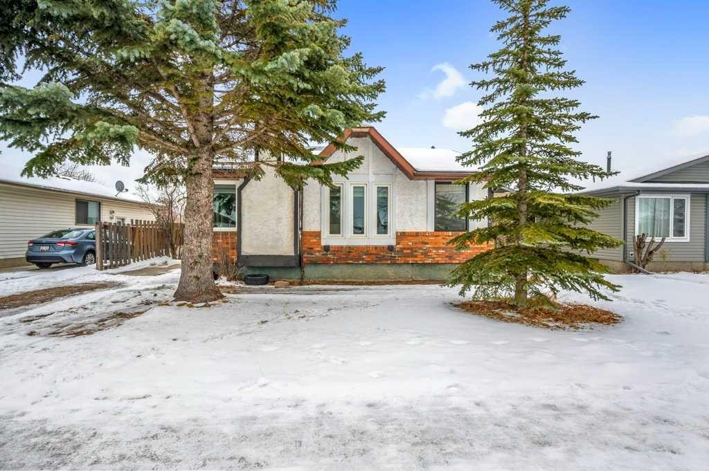 1140 Abbeydale Drive Ne, Calgary, AB - Outdoor