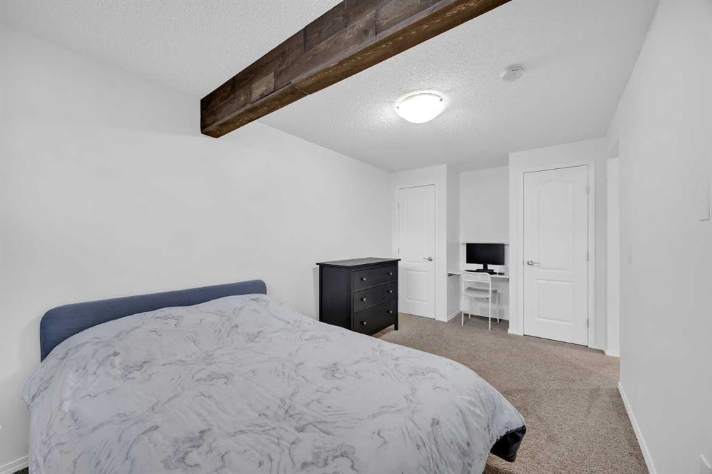 30 Cranarch View Se, Calgary, AB - Indoor Photo Showing Bedroom