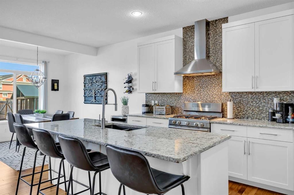 30 Cranarch View Se, Calgary, AB - Indoor Photo Showing Kitchen With Double Sink With Upgraded Kitchen