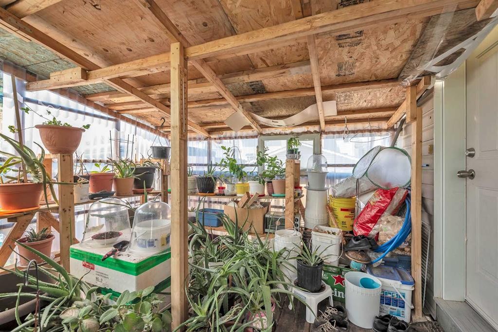 115 Evermeadow Avenue Sw, Calgary, AB - Indoor