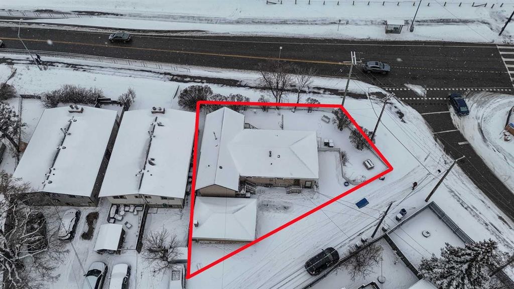 7012 Bowness Road Nw, Calgary, AB - With View