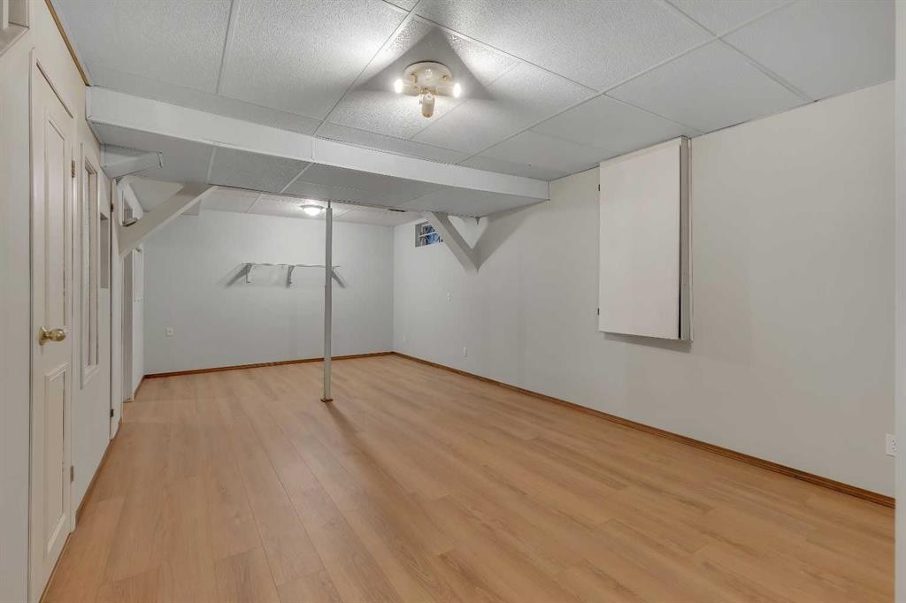 133 Riverview Park Se, Calgary, AB - Indoor Photo Showing Other Room