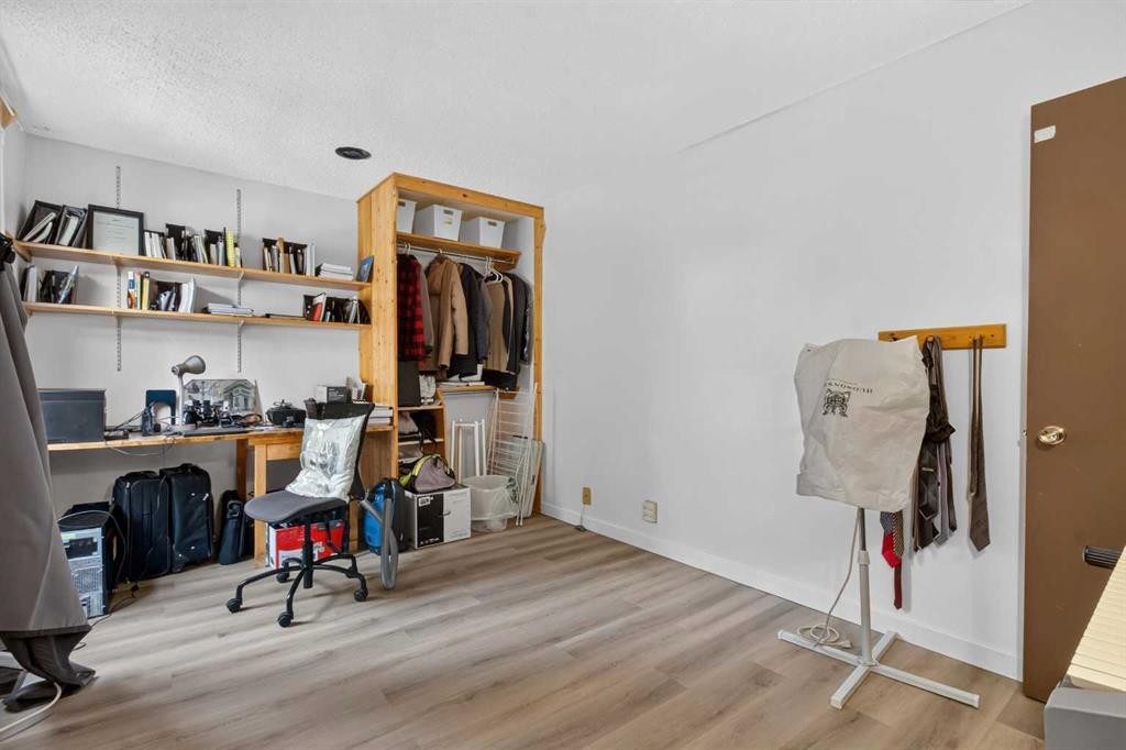 334-5404 10 Avenue Se, Calgary, AB