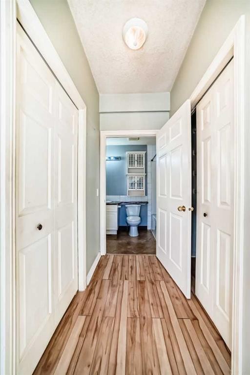 205-7 Lineham Avenue, Okotoks, AB - Indoor Photo Showing Other Room