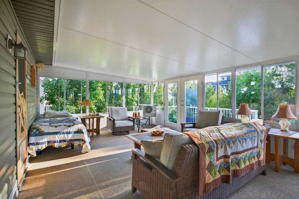 125 Copeland Close, Langdon, AB - Indoor Photo Showing Bedroom