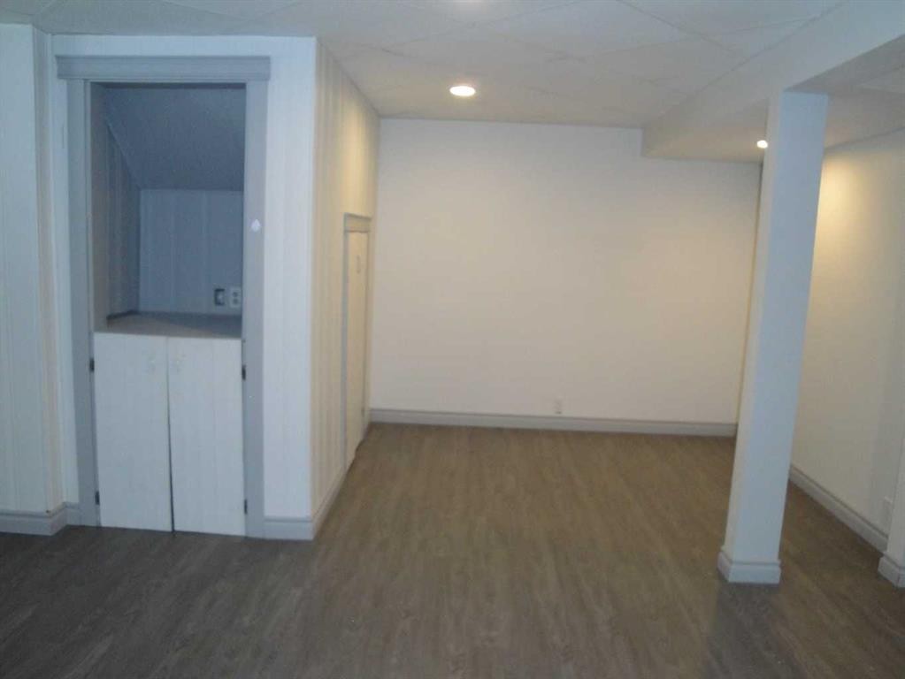 88 Abingdon Court Ne, Calgary, AB - Indoor Photo Showing Other Room