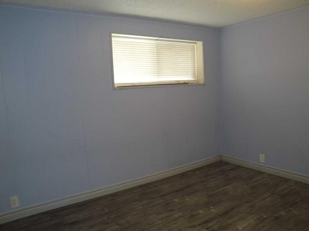 88 Abingdon Court Ne, Calgary, AB - Indoor Photo Showing Other Room