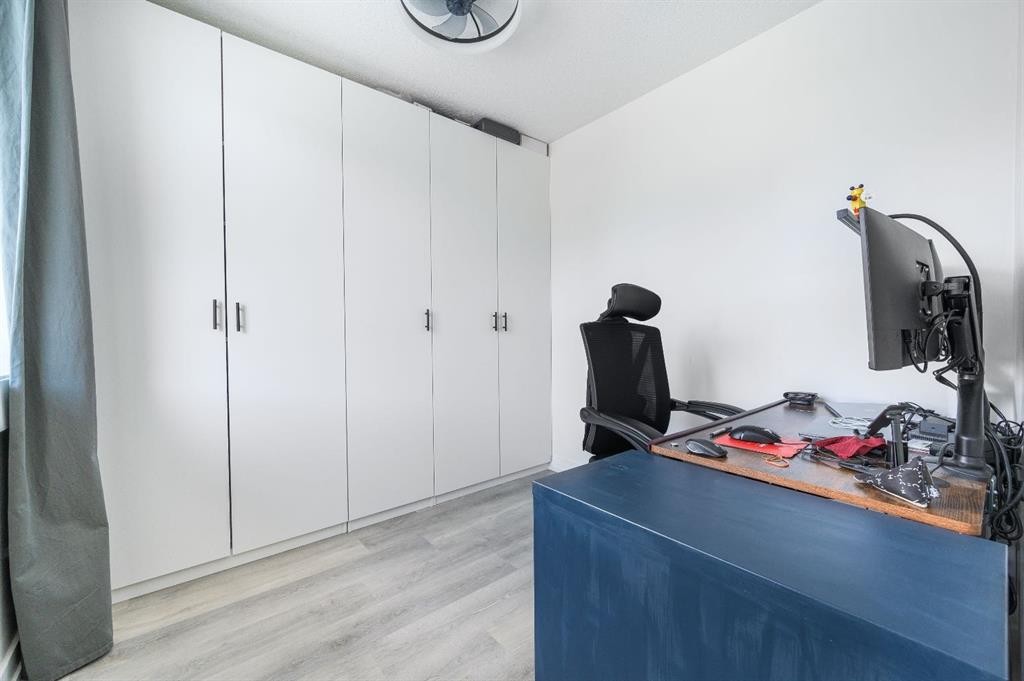 59-111 Rainbow Falls Gate, Chestermere, AB - Indoor