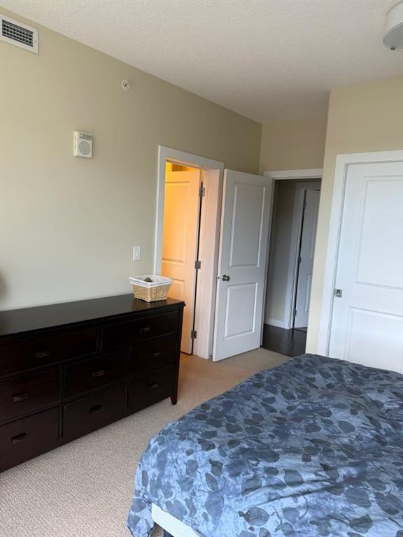 701-16 Varsity Estates Circle Nw, Calgary, AB - Indoor Photo Showing Bedroom