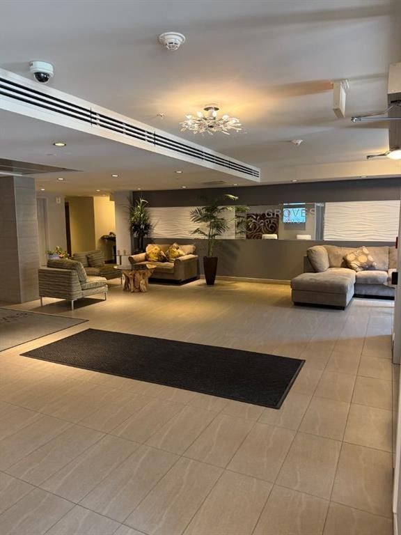 701-16 Varsity Estates Circle Nw, Calgary, AB - Indoor Photo Showing Other Room