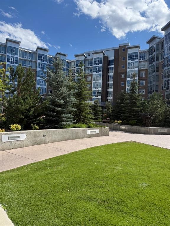 701-16 Varsity Estates Circle Nw, Calgary, AB - Outdoor