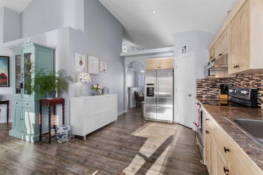 405 Highwood Village Place Nw, High River, AB