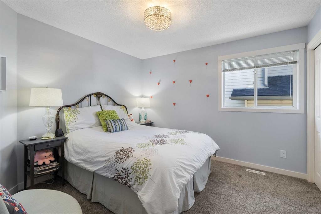 405 Highwood Village Place Nw, High River, AB