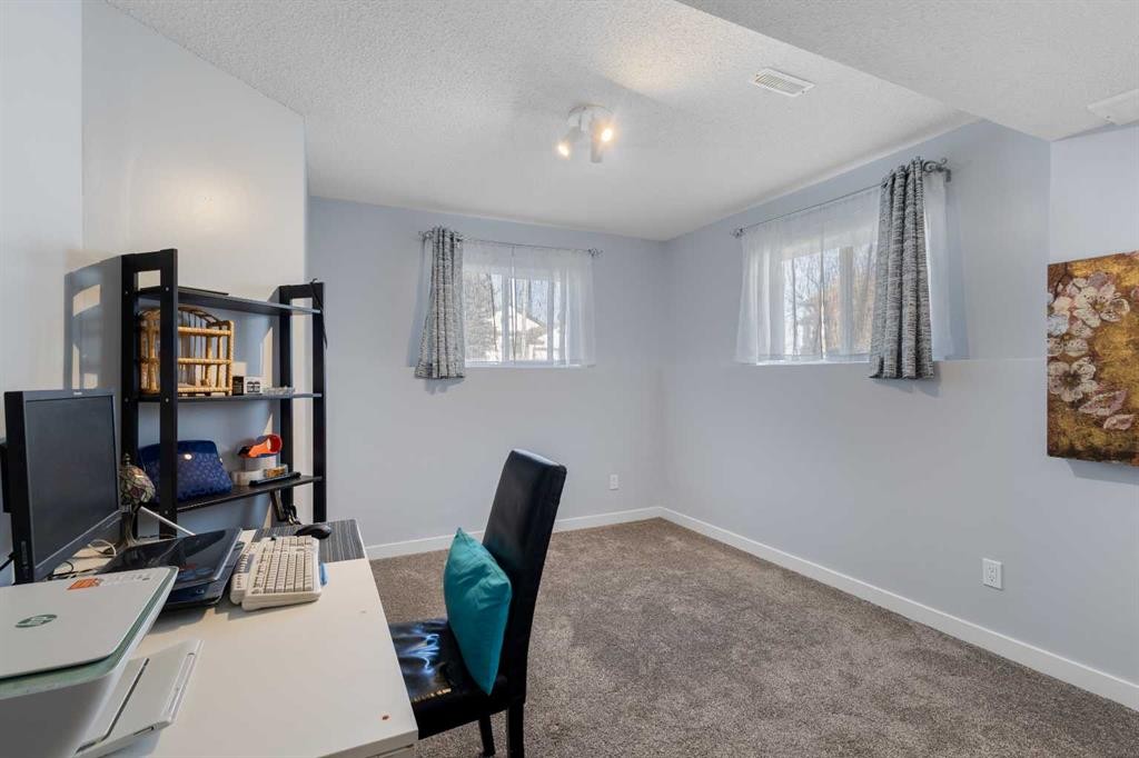 405 Highwood Village Place Nw, High River, AB