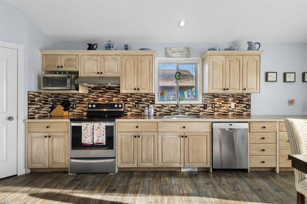 405 Highwood Village Place Nw, High River, AB