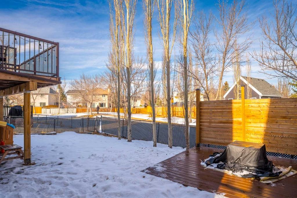 84 Rivergreen Crescent Se, Calgary, AB - Outdoor With Balcony