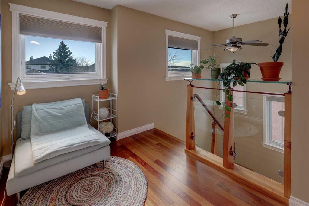 66 Scimitar Point Nw, Calgary, AB - Indoor