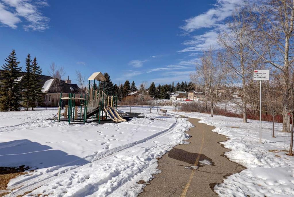 66 Scimitar Point Nw, Calgary, AB - Outdoor With View