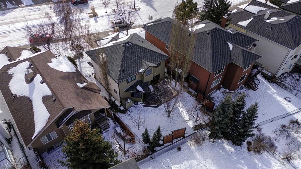 66 Scimitar Point Nw, Calgary, AB - Outdoor