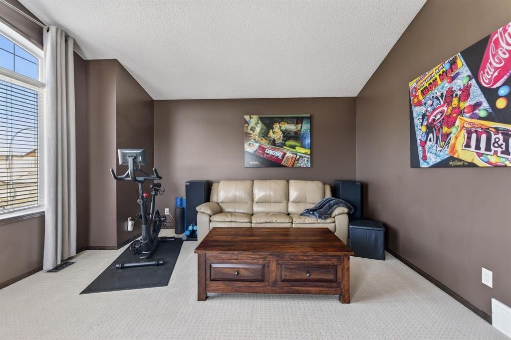 3 Pantego Avenue Nw, Calgary, AB - Indoor